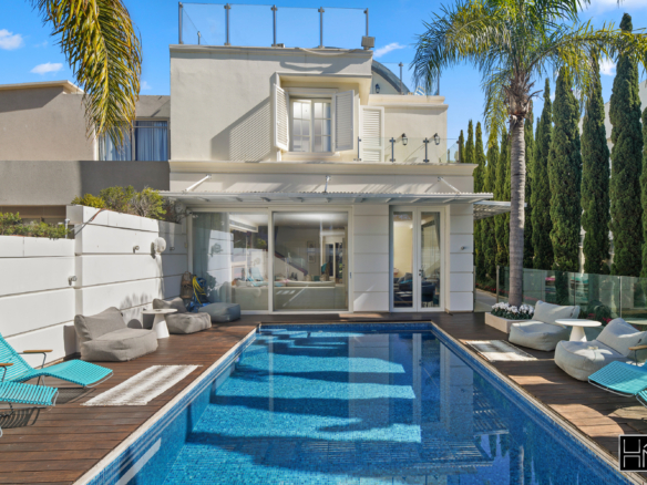 Architect designed house Herzliya Pituach Modern architecture villa Herzliya Israel Luxury design home Herzliya Pituach Premium real estate architect villa Israel