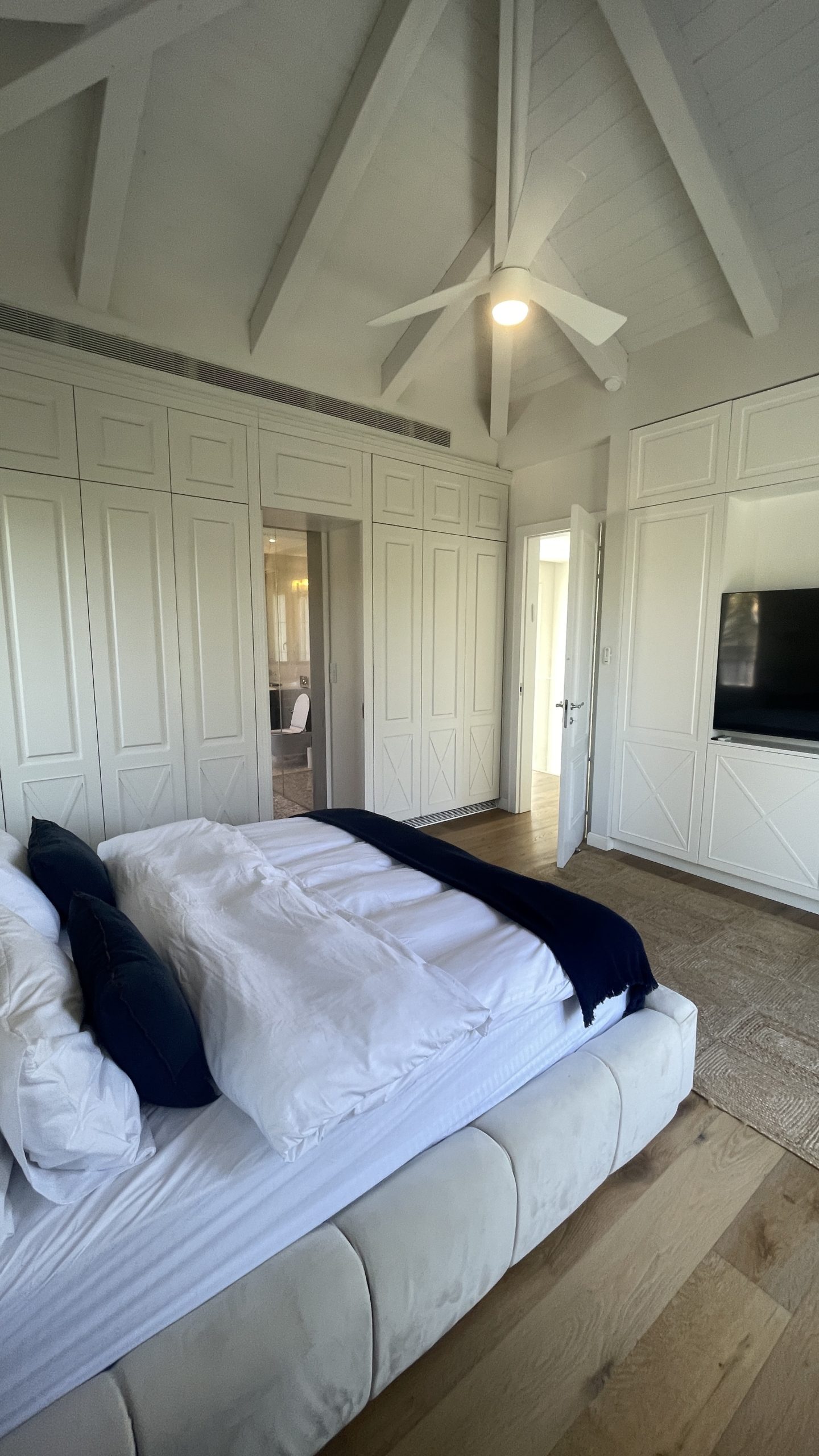 Award winning architect villa Herzliya Pituach Rachel Sheinfeld designed villa Israel Luxury architectural villa Herzliya Modern design award winning house Israel