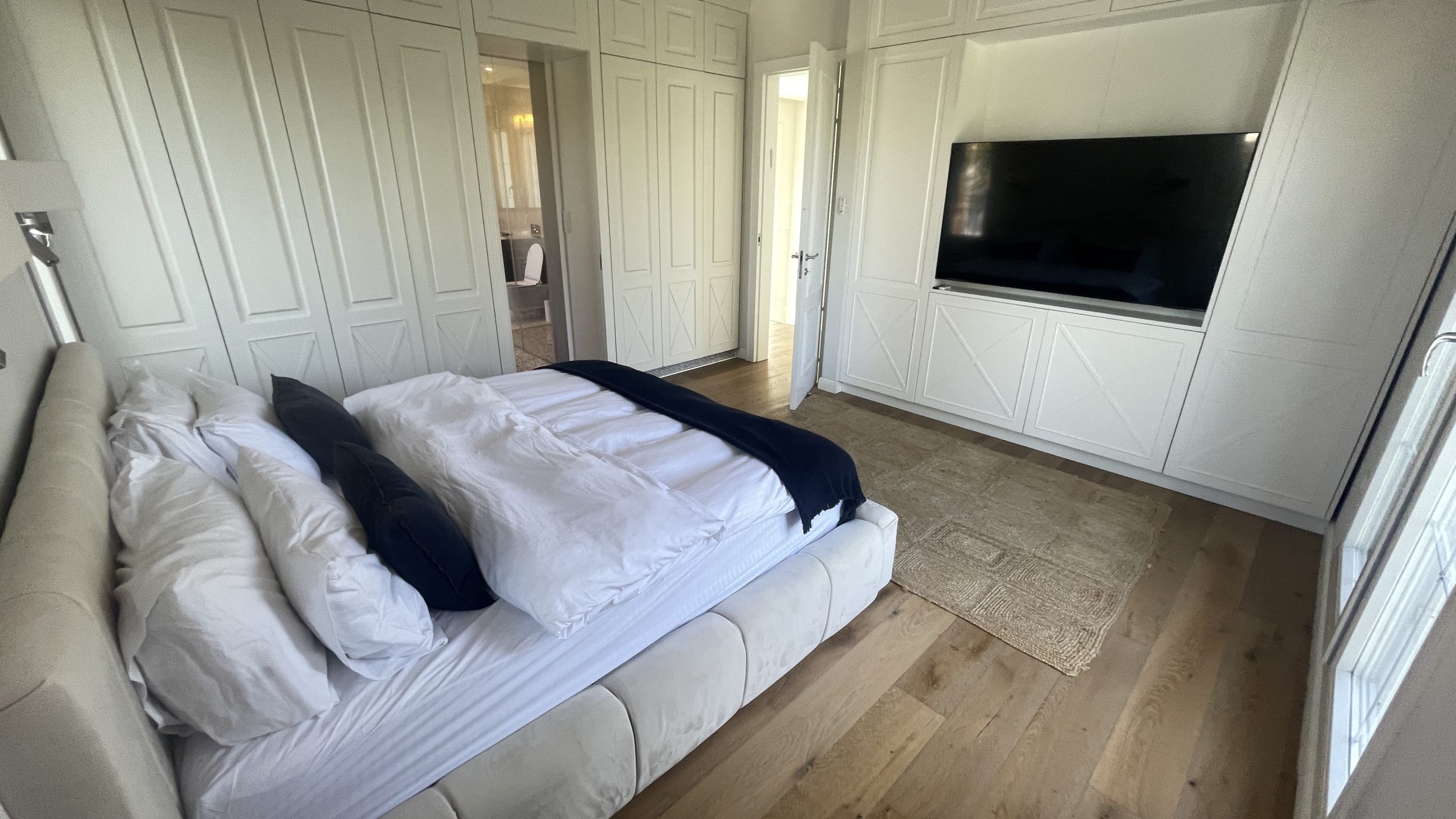 Award winning architect villa Herzliya Pituach Rachel Sheinfeld designed villa Israel Luxury architectural villa Herzliya Modern design award winning house Israel