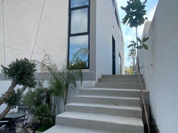 Modern villa Herzliya B private pool Villa with pool Herzliya central Israel Luxury family home Herzliya B Modern house with garden and pool Herzliya