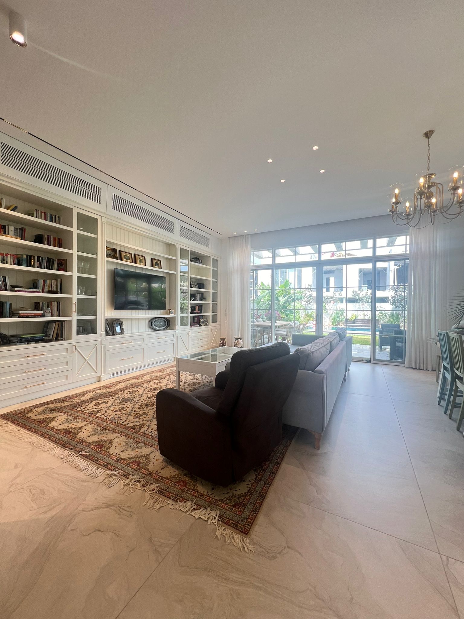 colonial style house in Herzliya B (9)