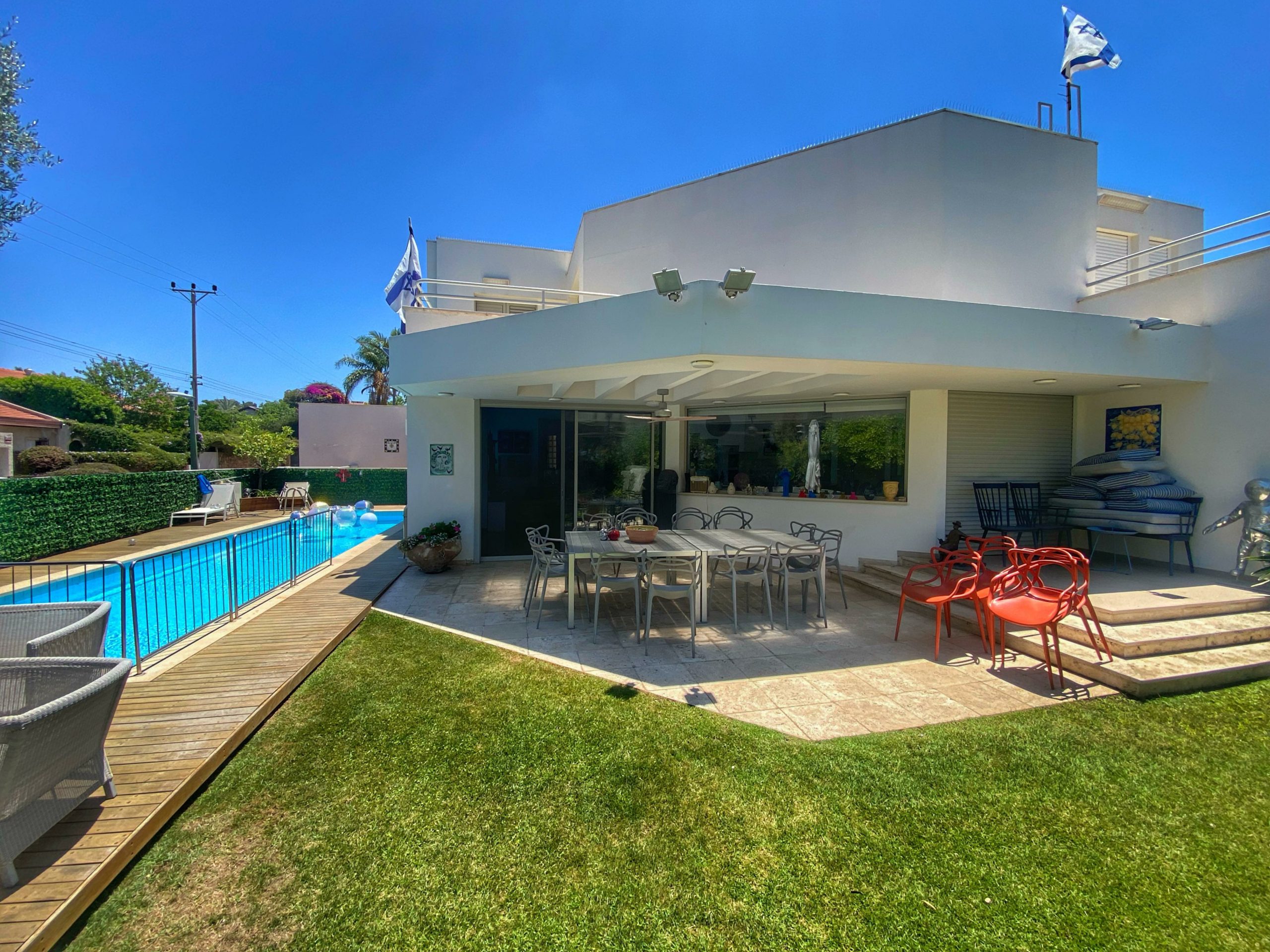 Luxury villa Herzliya Pituach near beach Modern villa Herzliya Pituach Israel Luxury home with garden Herzliya Pituach Premium real estate Herzliya Pituach villa