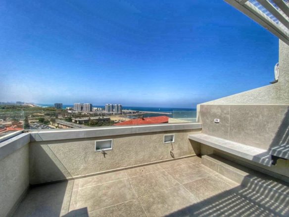 Luxury 3 bedroom apartment Herzliya Pituach sea view Sea view apartment Herzliya Israel 3 bedrooms Modern apartment near beach Herzliya Pituach High end apartment Herzliya coastal property