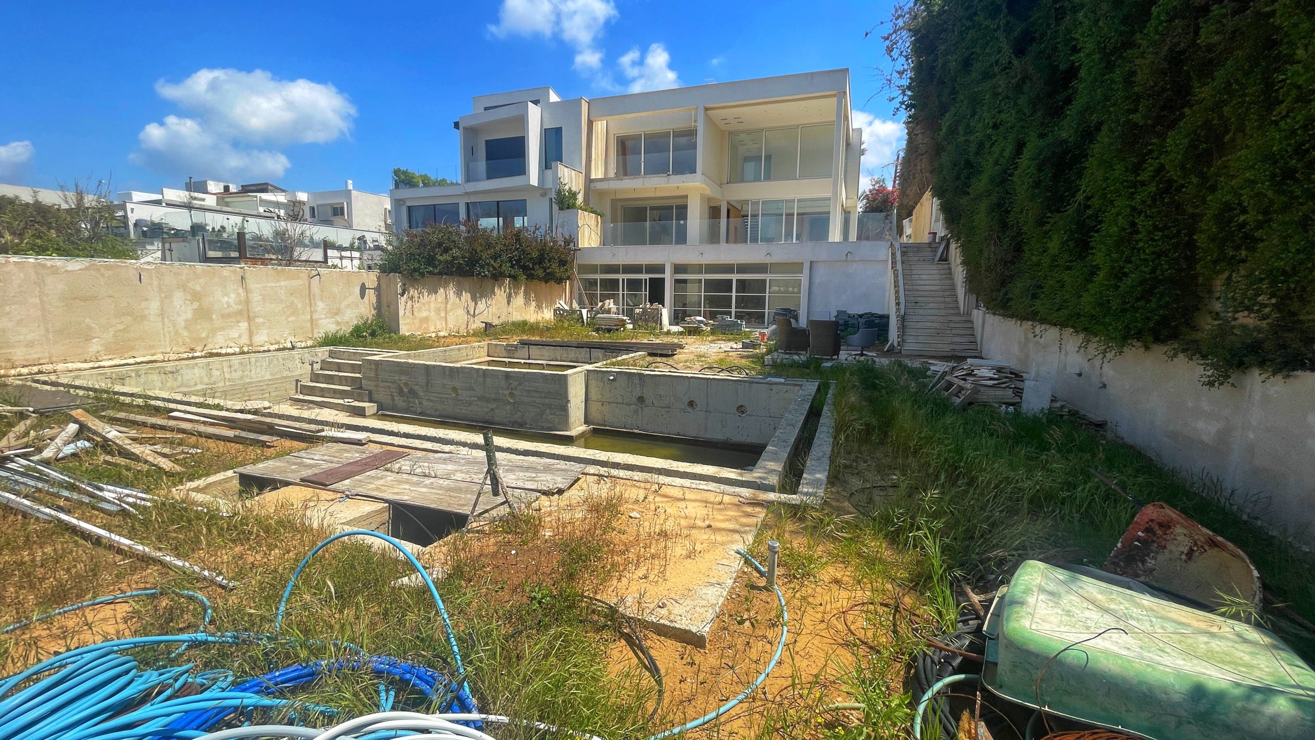 Sea view architectural project Arsuf Luxury development project Arsuf Israel 1 dunam plot Arsuf sea view Luxury villa project Arsuf with pool