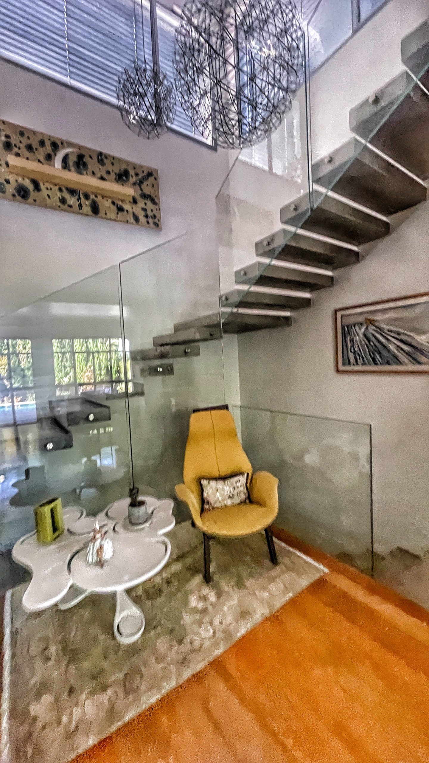 Modern luxury villa Herzliya indoor outdoor living Warm design villa Herzliya Pituach luxury home Open space villa Herzliya Israel modern design Luxury villa with garden and pool Herzliya