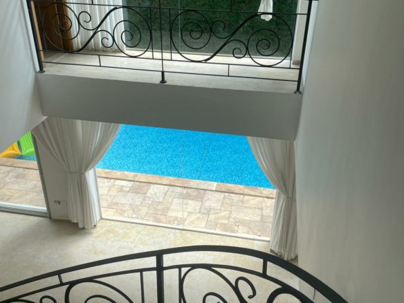 Investment property Herzliya Pituach near sea House for renovation Herzliya Israel Development opportunity Herzliya Pituach property Real estate investment Herzliya coastal area