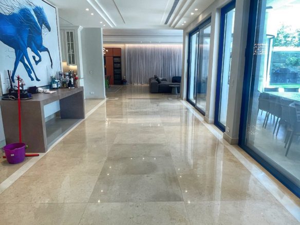 Luxury villa rent Herzliya Pituach pool 1.5 dunam estate Modern 7 bedroom mansion Herzliya Pituach for rent Large private swimming pool luxury real estate Israel