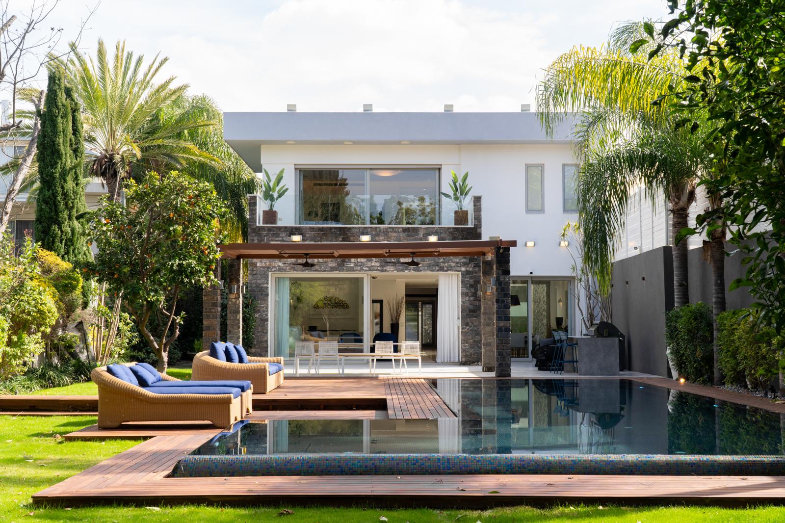 Luxury villa David Hamelech Herzliya Pituach Prime street villa Herzliya Israel Luxury real estate David Hamelech Street Villa near sea Herzliya Pituach Luxury villa David Hamelech Herzliya Pituach Prime street villa Herzliya Israel Luxury real estate David Hamelech Street Villa near sea Herzliya Pituach