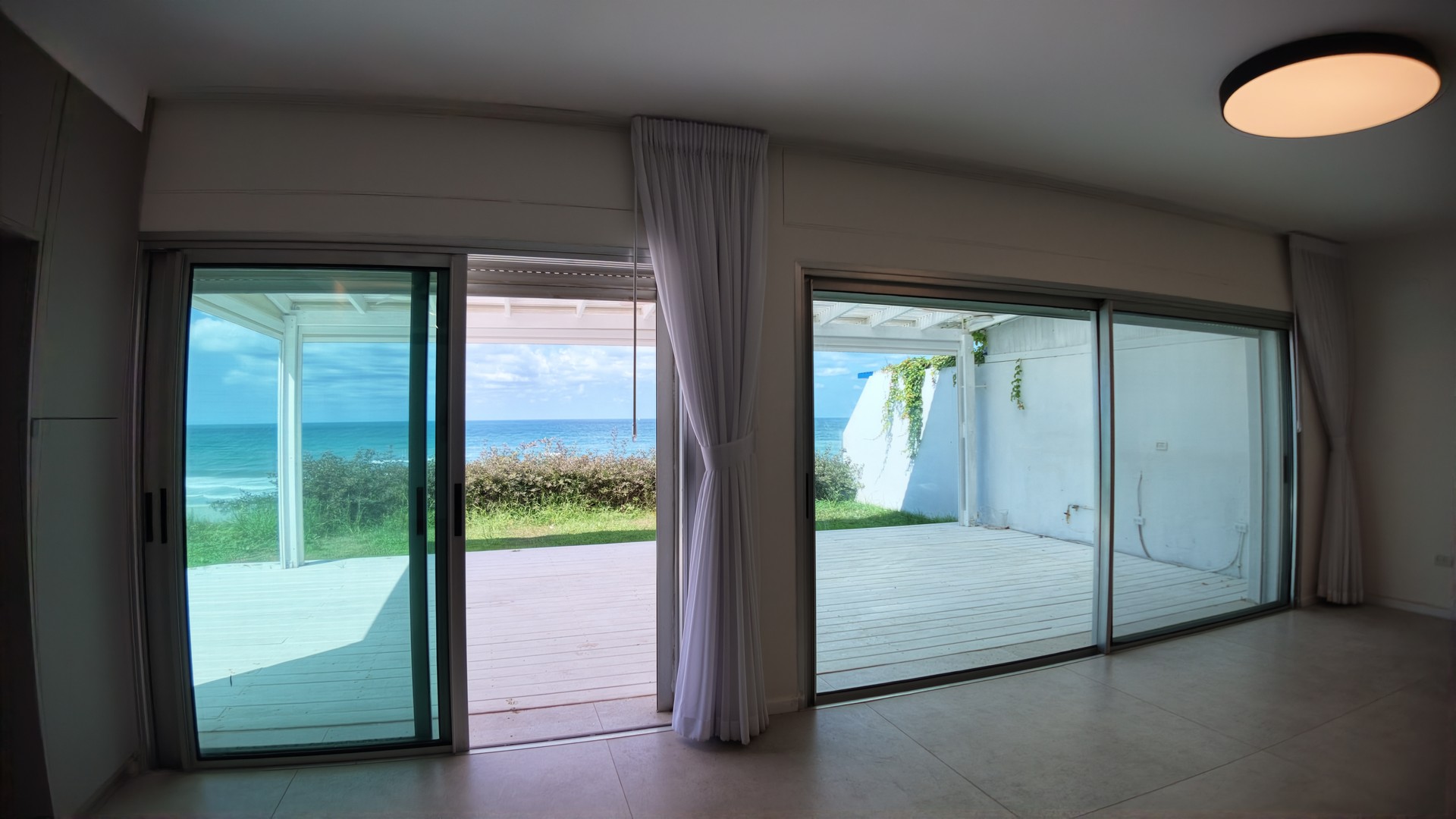 Luxury house for rent Galei Tekhelet Herzliya Pituach House for rent near the sea Herzliya Pituach Luxury rental home Galei Tekhelet Israel 5 bedroom house for rent Herzliya Pituach Luxury real estate rental Herzliya Israel