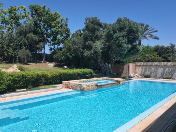 Ultra-Luxury Beachfront Villa on Galei Tekhelet Herzliya Pituach