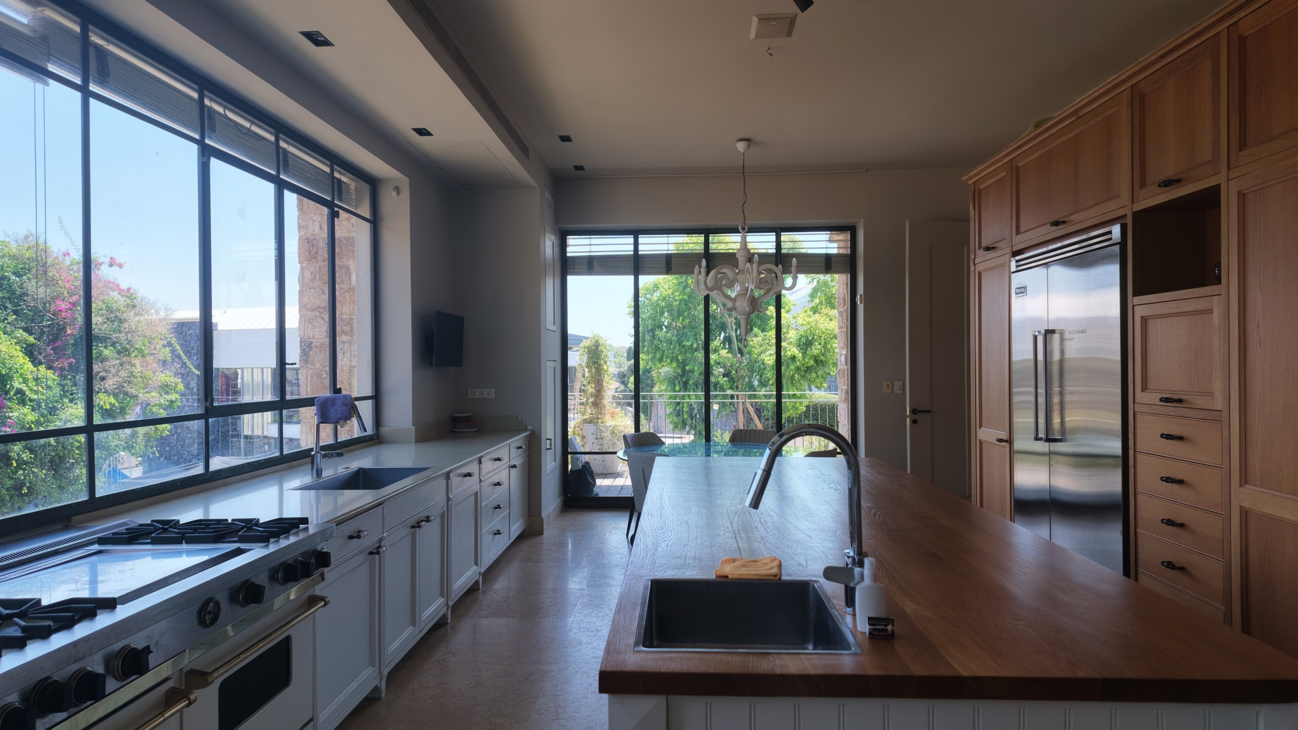 Ultra-Luxury Beachfront Villa on Galei Tekhelet Herzliya Pituach