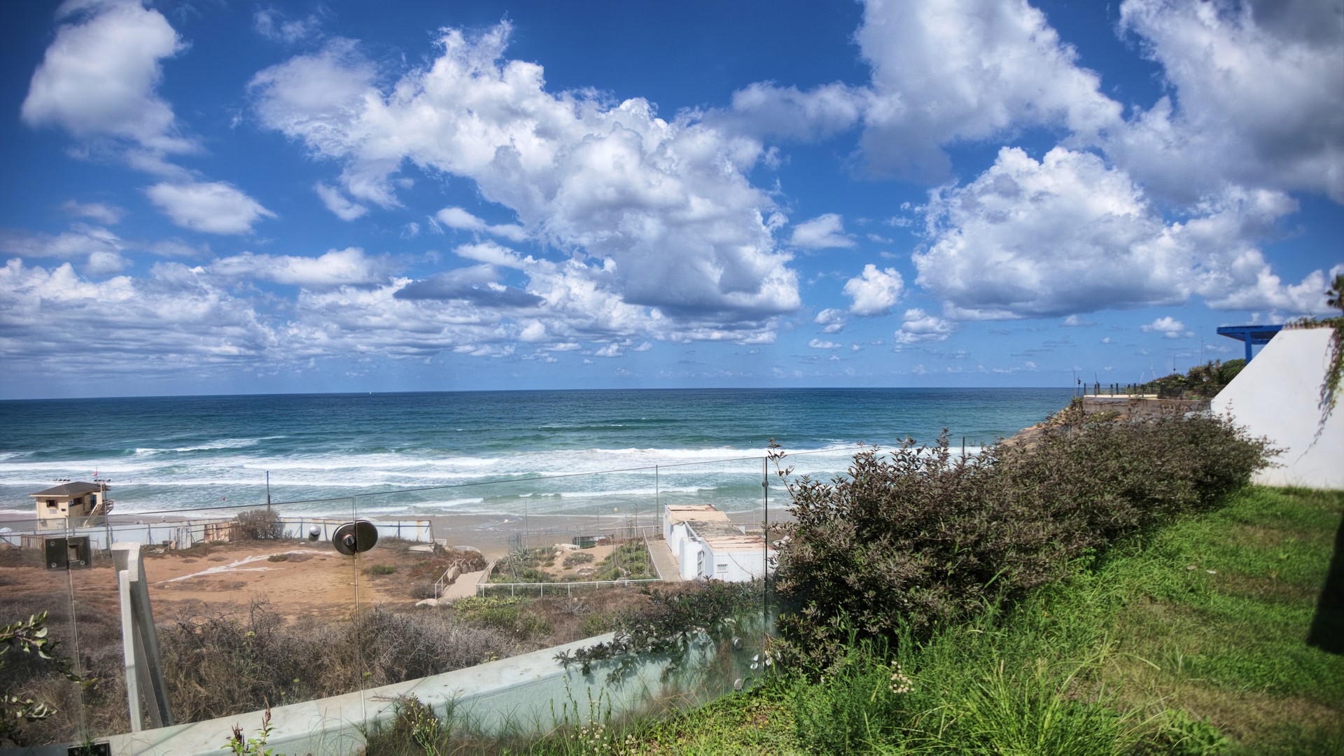 Luxury house for rent Galei Tekhelet Herzliya Pituach House for rent near the sea Herzliya Pituach Luxury rental home Galei Tekhelet Israel 5 bedroom house for rent Herzliya Pituach Luxury real estate rental Herzliya Israel