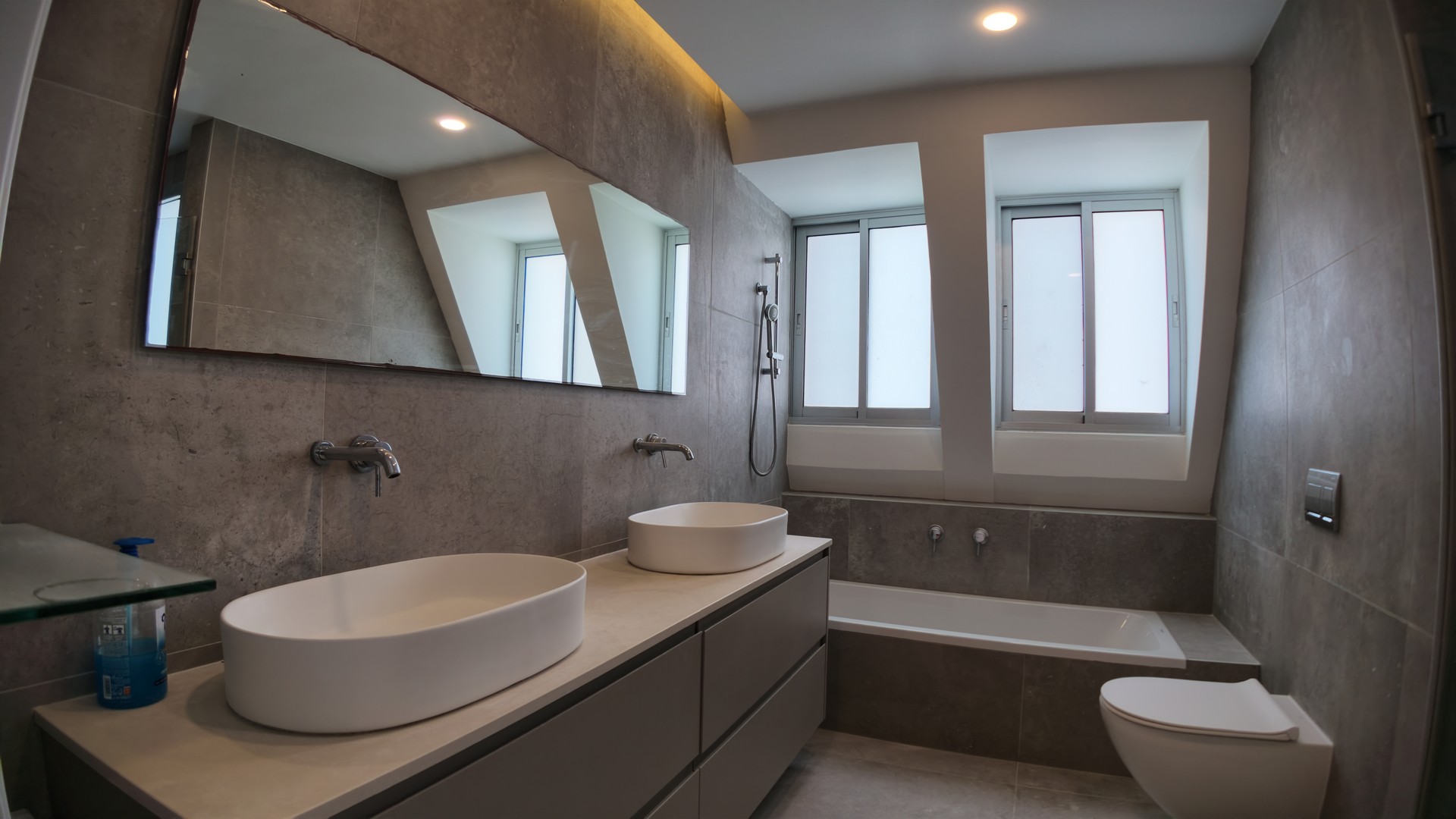 Luxury house for rent Galei Tekhelet Herzliya Pituach House for rent near the sea Herzliya Pituach Luxury rental home Galei Tekhelet Israel 5 bedroom house for rent Herzliya Pituach Luxury real estate rental Herzliya Israel
