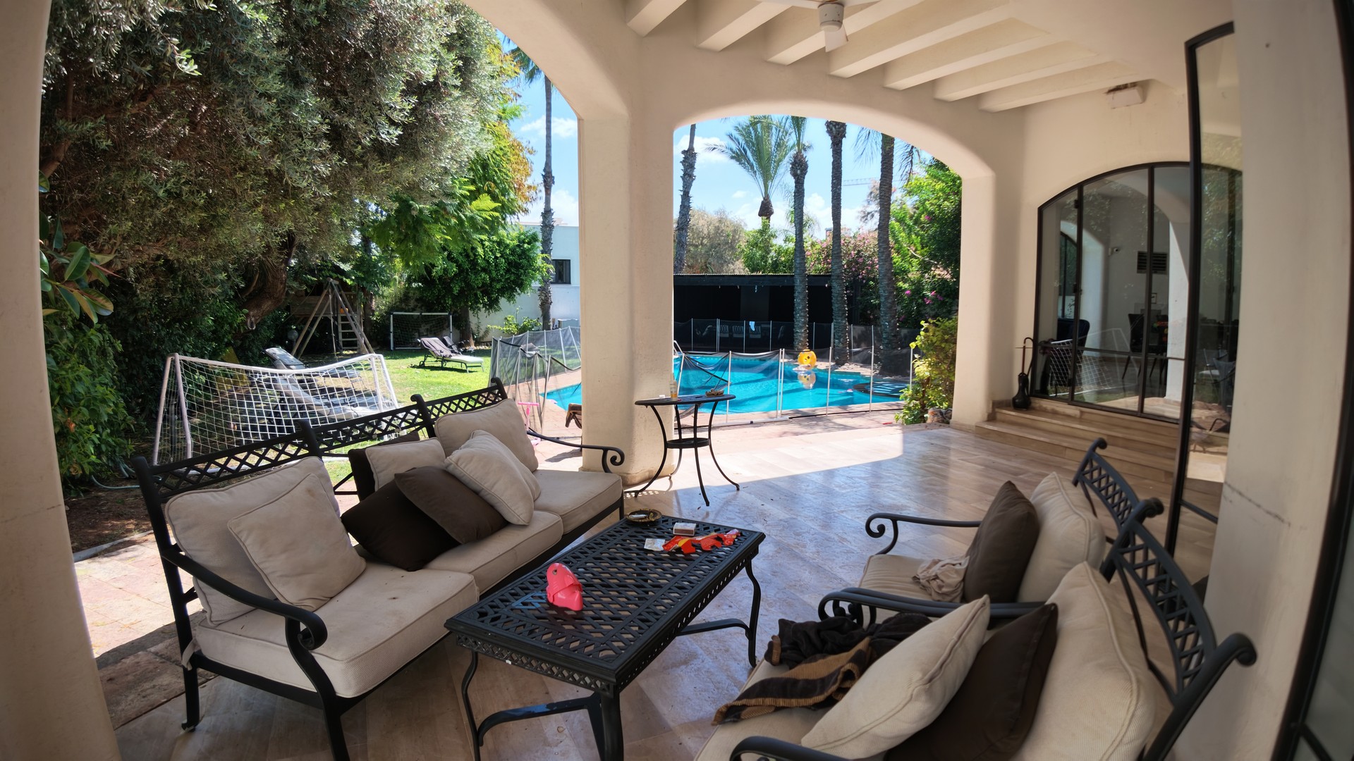 Modern Mediterranean villa for rent Herzliya Pituach
